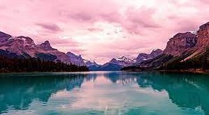 "Jasper National Park, Alberta: Nature's Masterpiece Unveiled"